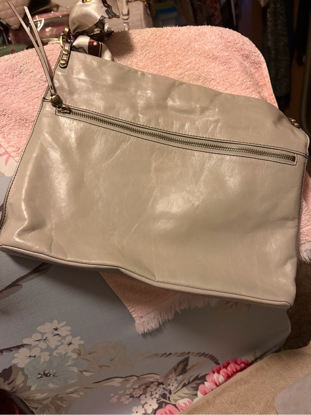 HOBO Beige Leather Zip-Front Shoulder Clutch
